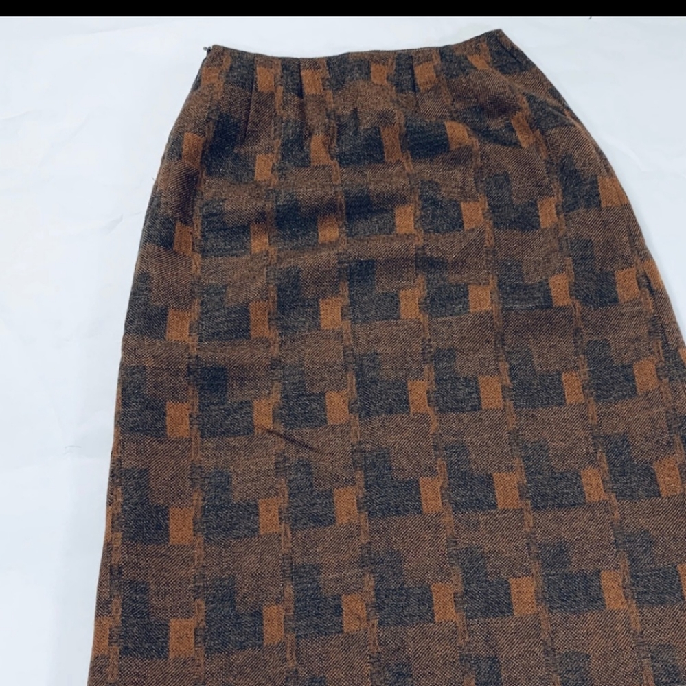 Harve Benard wool skirt